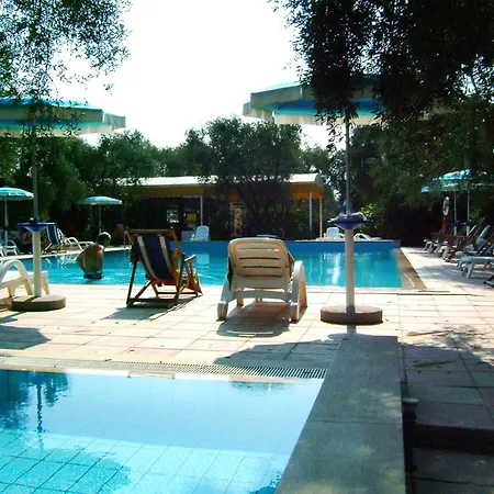 Residence Baia Del Gallo-3